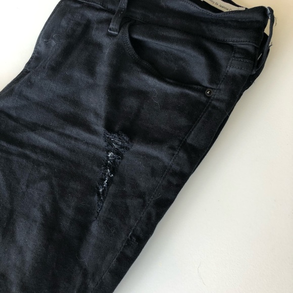REVOLVE FRAME Black Skinny Jeanne Crop Distressed - Picture 6 of 8